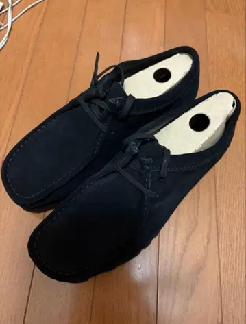 새상품 클락스 왈라비 고어텍스 CLARKS GORE-TEX