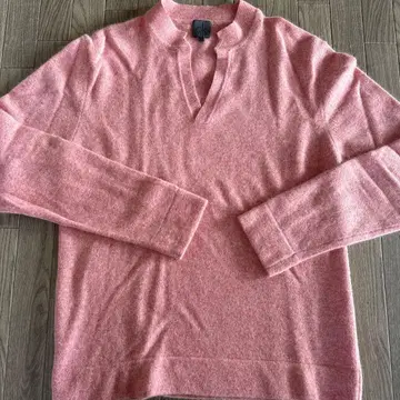 Calvin Klein 핑크 스웨터