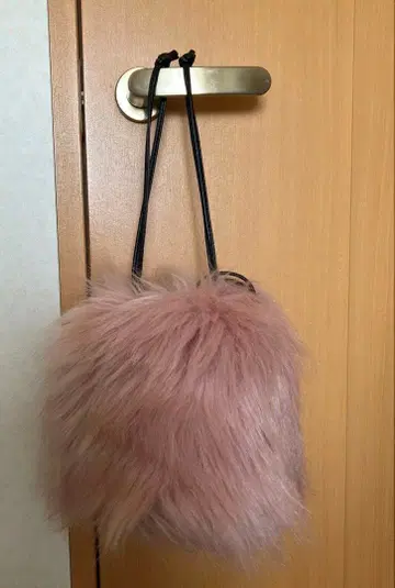 TOMORROWLAND 퍼 백