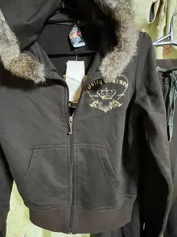 Juicy Couture 새상품 후드티 후드 부착 셋업