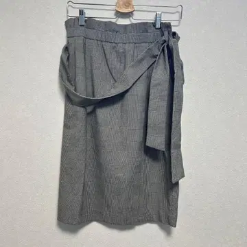 PINKY& DIANNE 체크 무늬 하이웨스트 무릎 기장 스커트