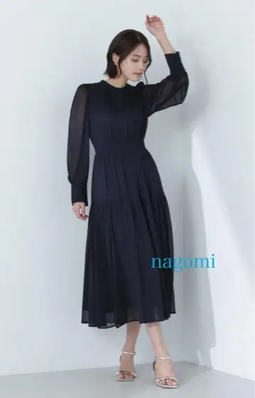 [ 새상품급 ] 내추럴 뷰티 베이직 롱 원피스 네이비 S 사이즈