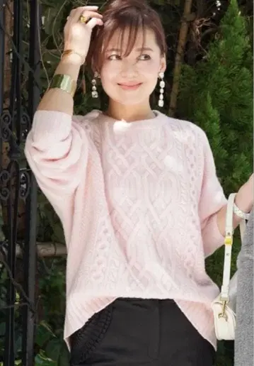 이데알루체 캐시미어 니트 스웨터 라이트 블루 사이즈 F