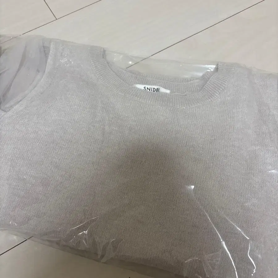 3번째 상품 이미지