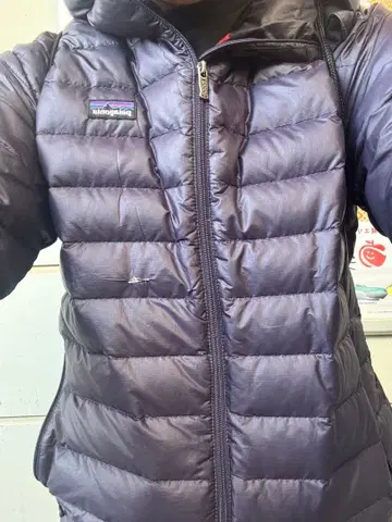 Patagonia 네이비 다운 자켓