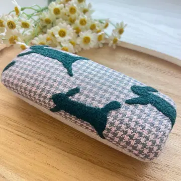 미나 페르호넨 run run run 안경 케이스 리버티 베츠