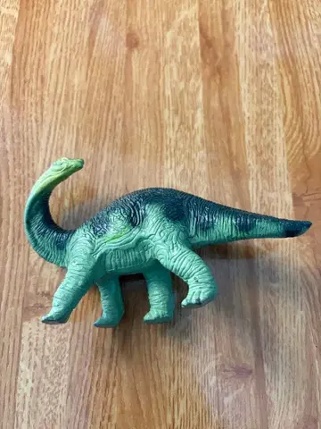 공룡 피규어 그린과 블랙