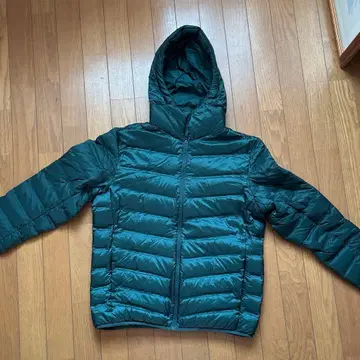 UNIQLO 남성용 후드 다운 자켓 M 사이즈