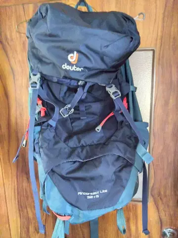 deuter Aircontact Lite 32+5 백팩