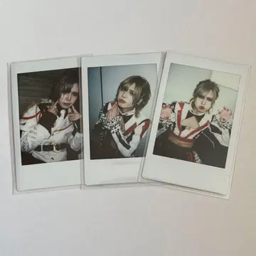 0.1g의 오산 가와무라 유세이 폴라로이드