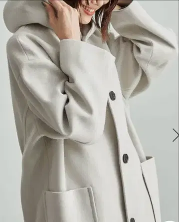 로페피크닉 후드 부착 코트