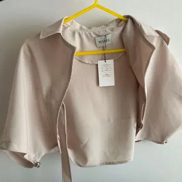 미사용 MARIA 베이지 볼레로