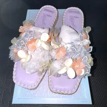 RANDA Tangled 샌들 라벤더