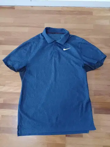 Nike DRI-FIT 타이거 우즈 모델