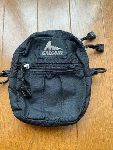 GREGORY 블랙 숄더백