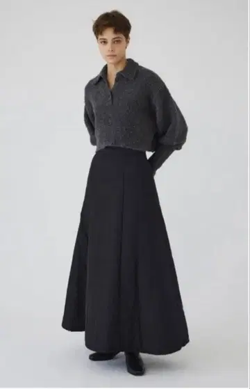 [RIM.ARK] RIM.ARK Boucle short knit 24AW