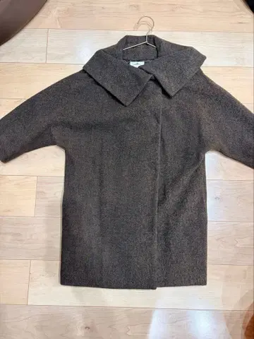 Non-Sens 브라운 모 100% 피 코트 큰 옷깃