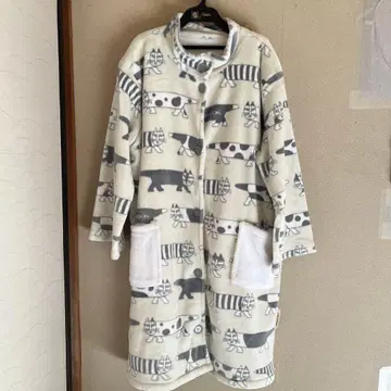 리사라손 플리스 룸웨어 (가운)