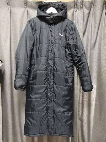 FILA 후드 부착 블랙 벤치 코트