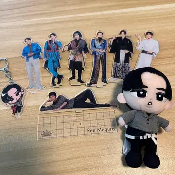 Snow Man 메구로 렌 아크릴 스탠드 & 치루누이 세트