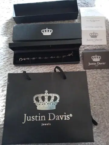 저스틴 데이비스 팔찌