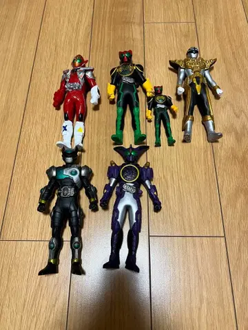 반다이 로스트 드라이버 가면라이더 6체 세트