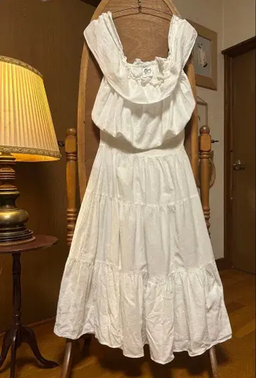 70년대 구제 의류 유럽 빈티지 프랑스 앤티크 프릴 원피스