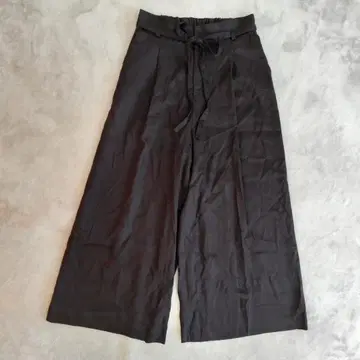 UNITED ARROWS 와이드 팬츠 38 블랙 리본 포함 플레어