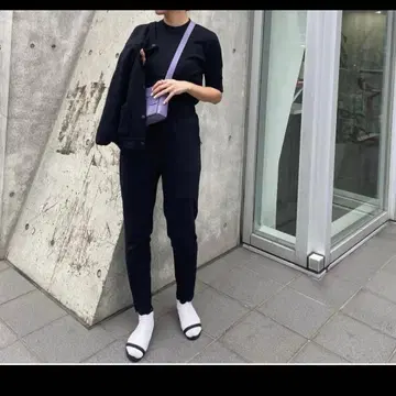 eLLa 스캘럽 레깅스 팬츠