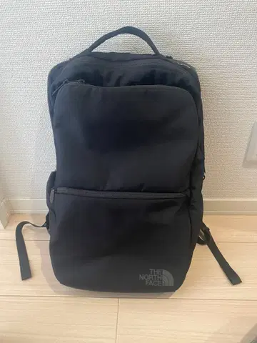 THE NORTH FACE 블랙 백팩