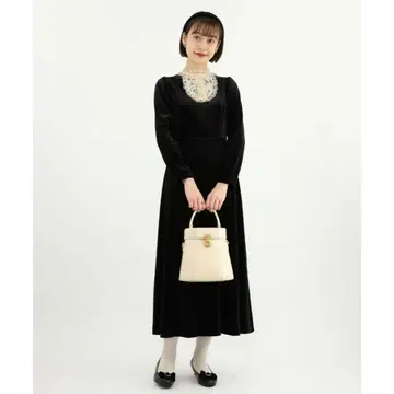 an another angelus 레이스 자보 벨로아 롱 원피스