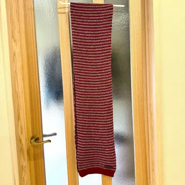 컨디션 최상 테드베이커 빨간색 그레이 보더 스트라이프 니트 머플러