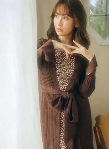 Her lip to 리브 롱 원피스 브라운