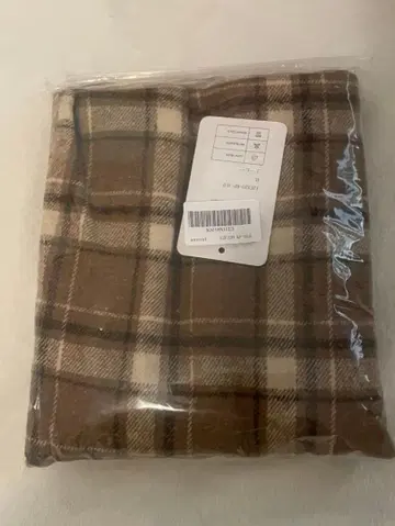 체크 무늬 플리스 스톨