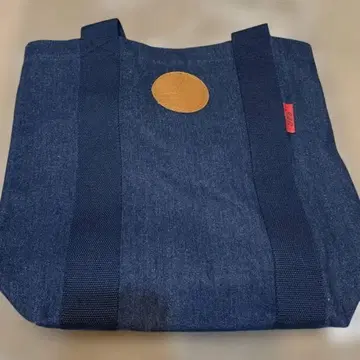 야시로 아키 씨 네이비 컬러 데님 백