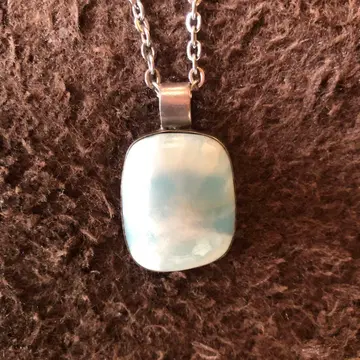 라리마 펜던트 목걸이