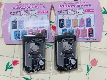 헬로키티 커스텀 아크릴 참