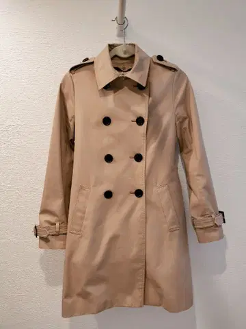 구찌코뮌 더블 브레스트 트렌치코트