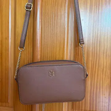 브라운 숄더백 체인 숄더