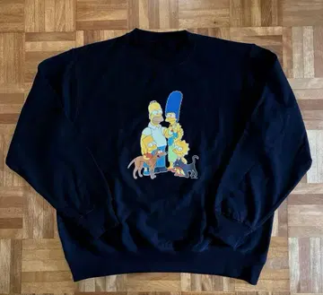 [ 새상품 ] 심슨 훼미리마트 한정판 맨투맨 트레이닝복 L 사이즈