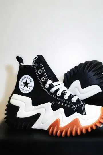 [ 미사용 새상품 23.5cm ] 한정판 하이컷 란스터 모션