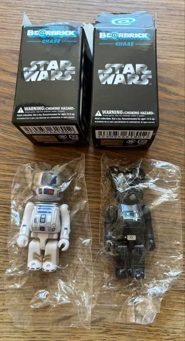 베어브릭 스타 워즈 체이스 R2-D2 & pilot 2개 세트