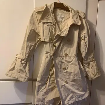 MONCLER 베이지 트렌치코트