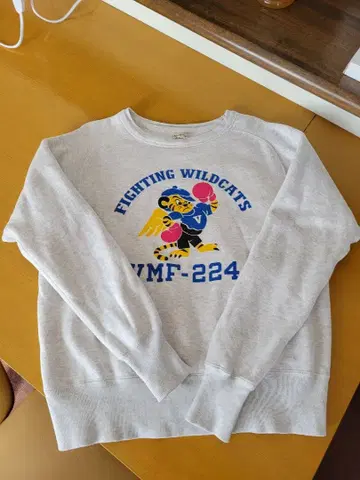 버즈릭슨 FIGHTING WILDCATS VMF-224 맨투맨