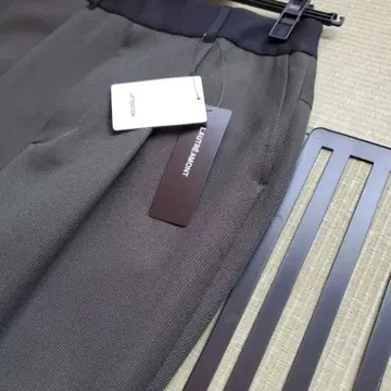 LAUTREAMONT 로트레아몽 바지 팬츠 짙은 녹색 40