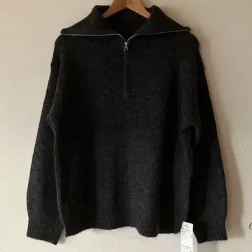 심플 니트 하프 지퍼 풀오버 사만사 모스모스 SM2 스웨터