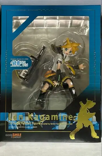 카가미네 렌 1/8 스케일 피규어