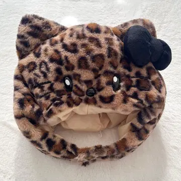 레오파드 무늬 키티 팬캡 usj 유니버셜 착용컷