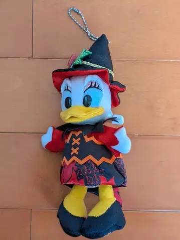 디즈니 데이지 덕 봉제 인형 배치 할로윈