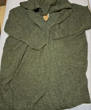 그린 후드 부착 니트 가디건